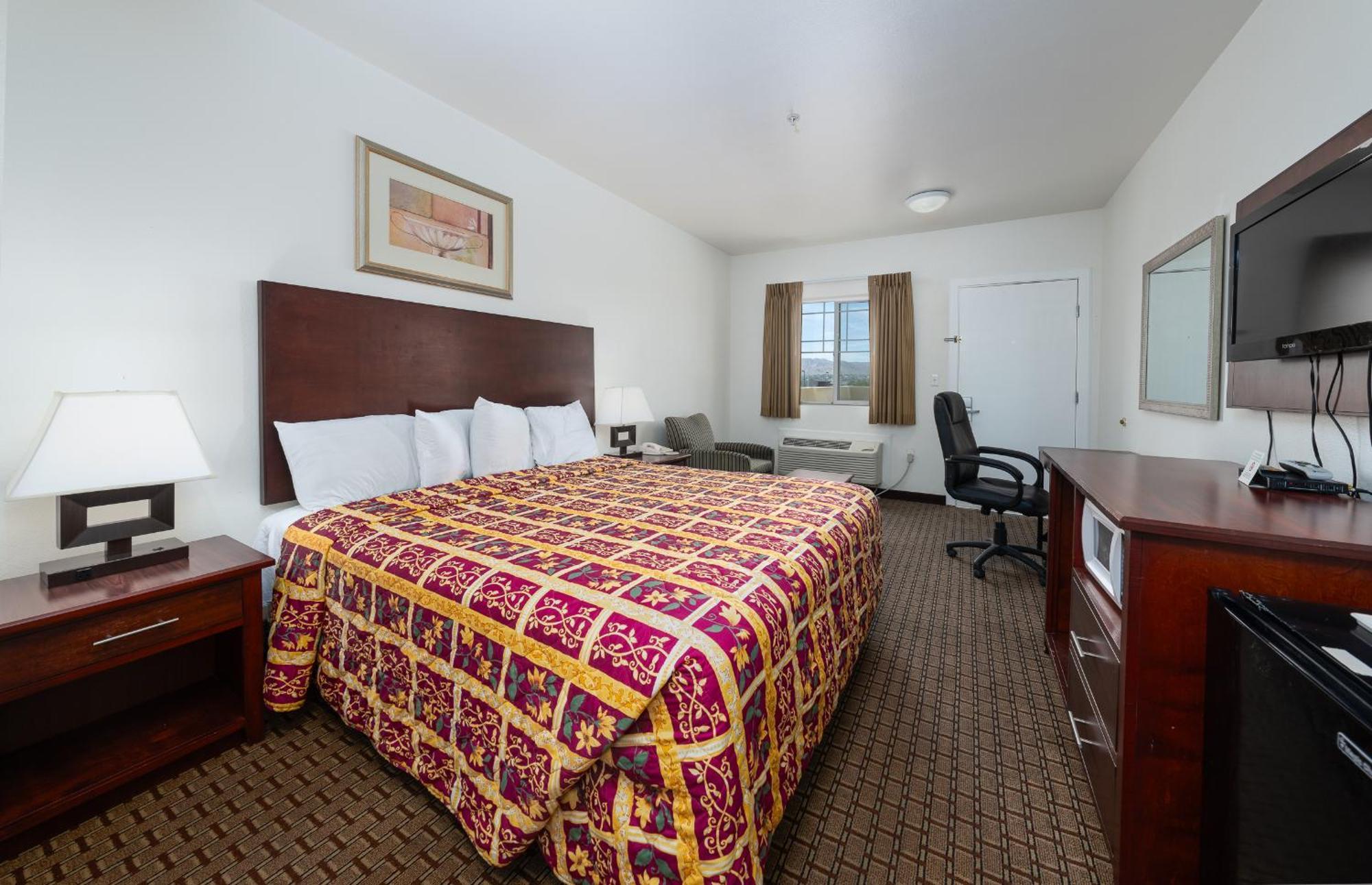 America Inn & Suites Риджкрест Экстерьер фото